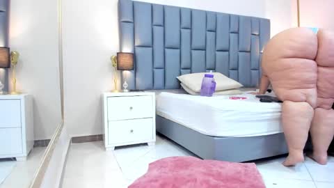 ANDREA PEREZ online show from January 28, 2:42 pm