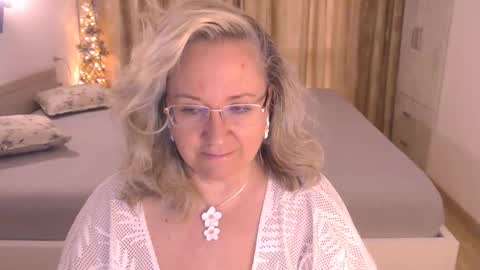 Cryna online show from April 29, 11:14 am