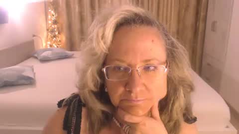 Cryna online show from June 12, 11:31 am