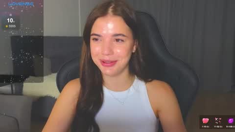 Snapshot of adri_dream chatting on September 21, 11:06 pm Adriana online show from September 21, 11:06 pm