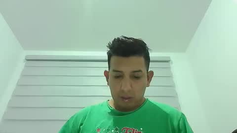 Snapshot of adrian1991oscar chatting on May 26, 1:12 am ADRIAN OSCAR online show from May 26, 1:12 am