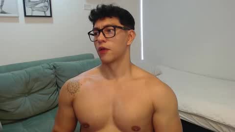 Adrian del Mar online show from February 21, 4:19 pm