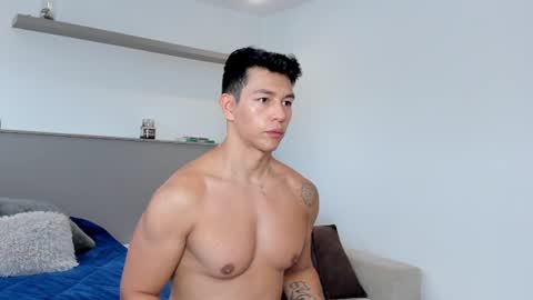 Adrian del Mar online show from July 1, 3:45 pm