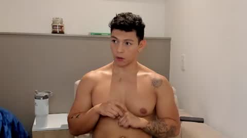 Adrian del Mar online show from July 3, 8:37 pm
