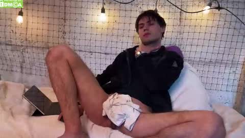 Snapshot of adrian_grey3 chatting on March 7, 12:13 pm Adrian online show from March 7, 12:13 pm