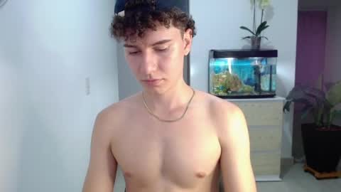 adrian morelli online show from December 6, 10:19 pm