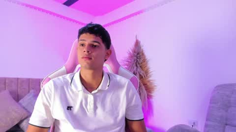 ADRIAN online show from May 17, 6:37 pm