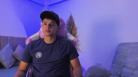 ADRIAN online show from May 21, 6:48 pm