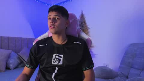 ADRIAN online show from May 27, 7:11 pm