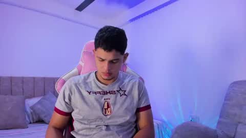 ADRIAN online show from July 10, 7:05 pm