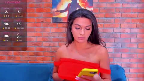 Adriana online show from November 25, 4:45 am