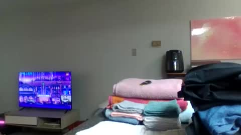 Snapshot of adriana318798 chatting on February 5, 5:50 pm Princess Adri online show from February 5, 5:50 pm