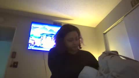 Snapshot of adriana318798 chatting on February 14, 3:09 pm Princess Adri online show from February 14, 3:09 pm