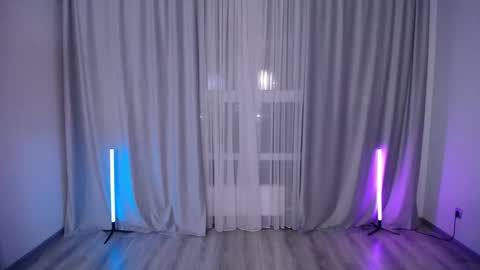 Snapshot of adriana_meow246 chatting on December 1, 3:28 pm Adriana online show from December 1, 3:28 pm