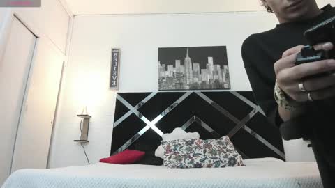 Adrian online show from November 6, 3:40 am