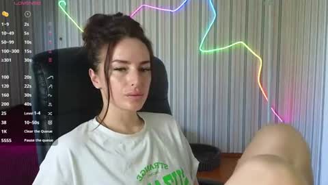 Snapshot of adrihanna chatting on July 2, 6:41 am Adriana online show from July 2, 6:41 am