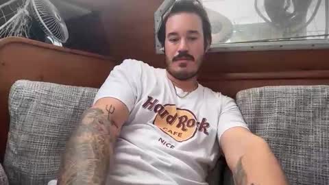 adriiiiiiiiano online show from February 17, 3:08 pm