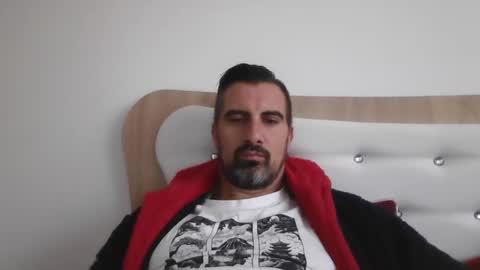 Snapshot of adyyyyyyyyyy35 chatting on October 16, 8:37 am Adrian online show from October 16, 8:37 am