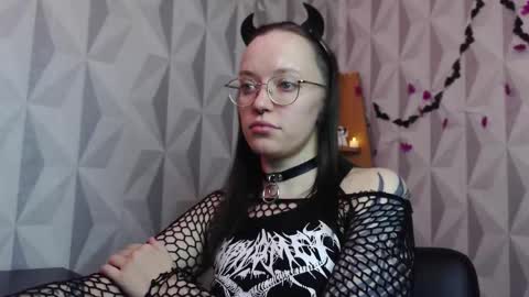 Snapshot of aelita_night chatting on October 24, 10:00 am aelita_night online show from October 24, 10:00 am