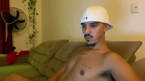 Luci online show from April 9, 2:44 am