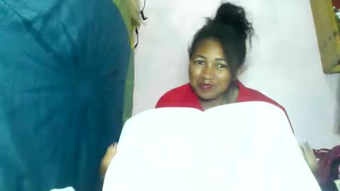 aelyaa online show from June 8, 6:58 am