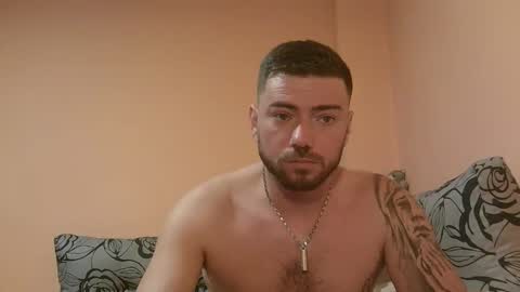 Snapshot of aerthurethan chatting on November 15, 7:27 am aerthurethan online show from November 15, 7:27 am