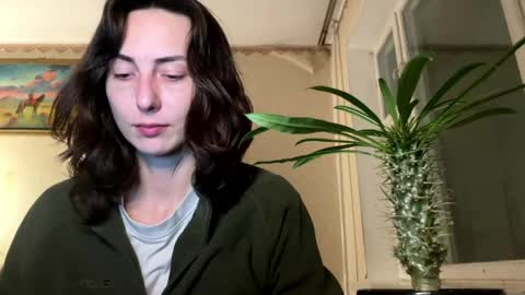 Snapshot of aevra chatting on April 7, 6:08 pm vegans taste better online show from April 7, 6:08 pm
