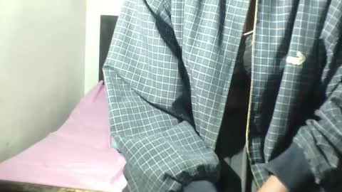 Mia  Friends online show from March 7, 9:06 am