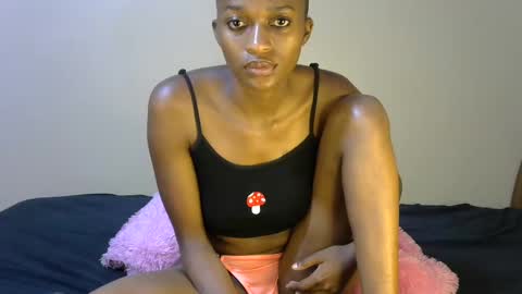 african_hottest online show from March 3, 6:12 pm