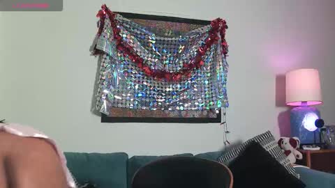 Ms. Livvy Kinka online show from February 22, 8:02 am