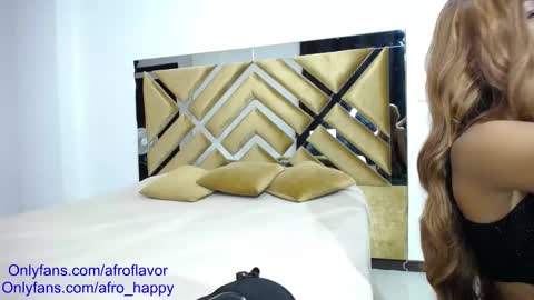 Snapshot of afro_happy__06 chatting on December 26, 8:53 pm Jheremy and leeryc online show from December 26, 8:53 pm