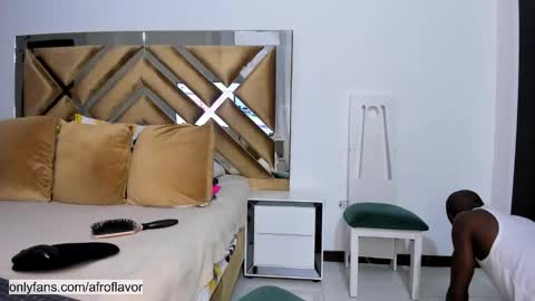 Jheremy and  leeryc  online show from February 3, 9:36 am