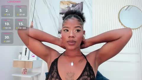 Afro Luna online show from November 16, 12:00 pm