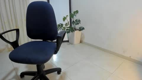 Snapshot of afrodita3123 chatting on October 27, 12:26 am Lorena online show from October 27, 12:26 am