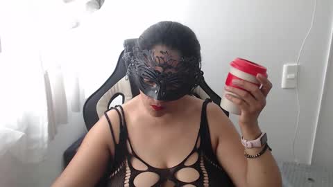 afrodita  online show from November 6, 6:09 pm