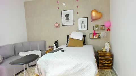 Afrodita online show from February 17, 8:26 pm