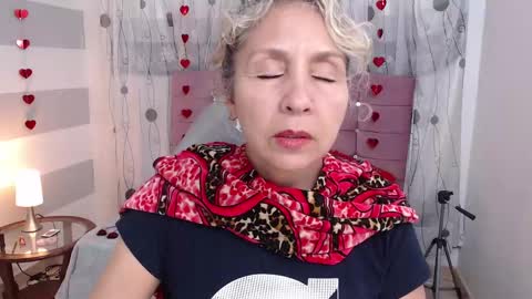 Snapshot of afrodita_sg chatting on February 17, 11:20 pm afrodita_sg online show from February 17, 11:20 pm