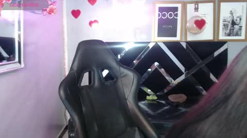 afrodita_wild_v online show from April 26, 1:20 pm