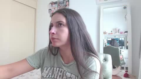 afrodithaa_ online show from March 25, 3:07 pm