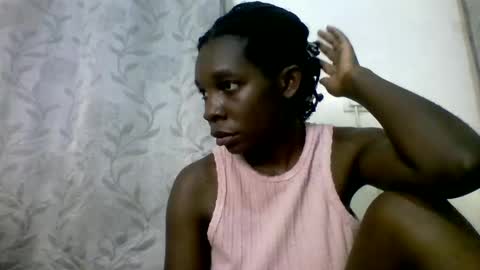 pink  and josphen online show from February 10, 7:07 pm