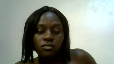 Snapshot of afronubians_ chatting on June 27, 7:02 am pink and josphen online show from June 27, 7:02 am