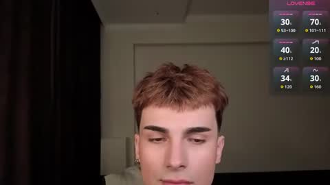Evan online show from August 2, 8:29 pm