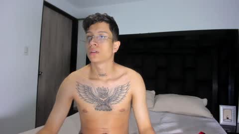 Snapshot of agarevans chatting on January 8, 4:44 am AGAR online show from January 8, 4:44 am