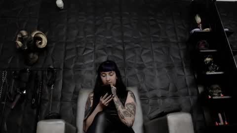 Snapshot of agata_darkness chatting on August 6, 11:06 pm Miss Agata online show from August 6, 11:06 pm
