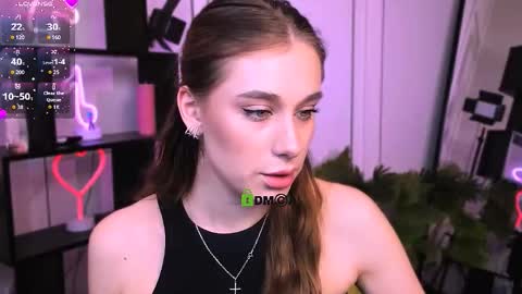 Snapshot of agata_li chatting on December 17, 8:09 am Agata online show from December 17, 8:09 am