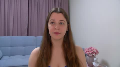 Agata Aisitt online show from May 20, 5:52 pm