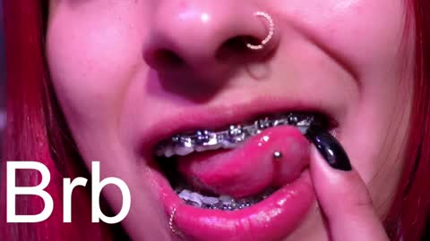 Agata Collinss online show from September 15, 6:24 am