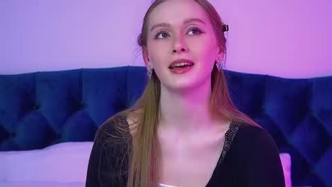 AgataFoxley online show from March 6, 6:21 am