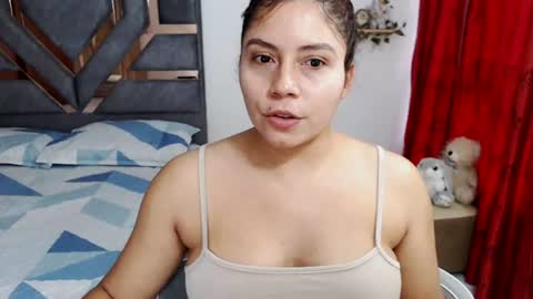 johana online show from August 3, 6:33 pm