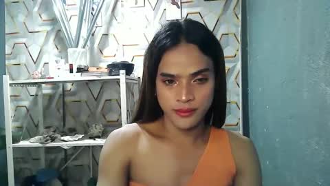 Snapshot of agatha_flux chatting on December 18, 12:33 pm agatha_flux online show from December 18, 12:33 pm